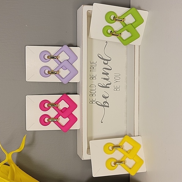 Acrylic Fashion Dangle Earrings Pink Purple Yellow Green Geometric - Picture 1 of 8